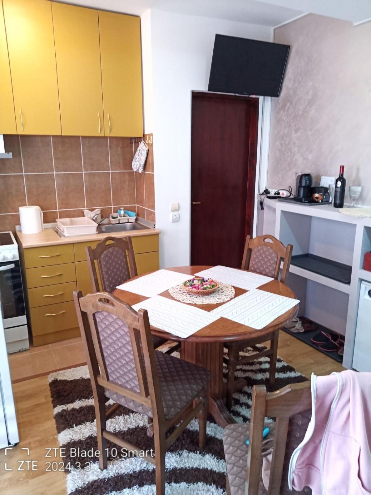 Apartmani Kris Златибор Екстер'єр фото